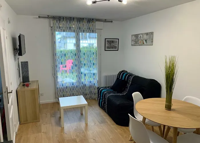 Διαμέρισμα Front De 11 - Jardin - Thalasso