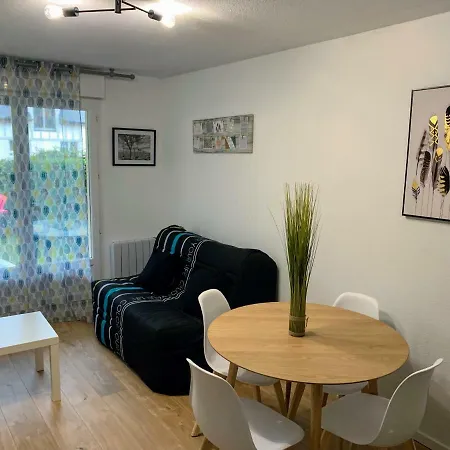 Front De 11 - Jardin - Thalasso Appartamento